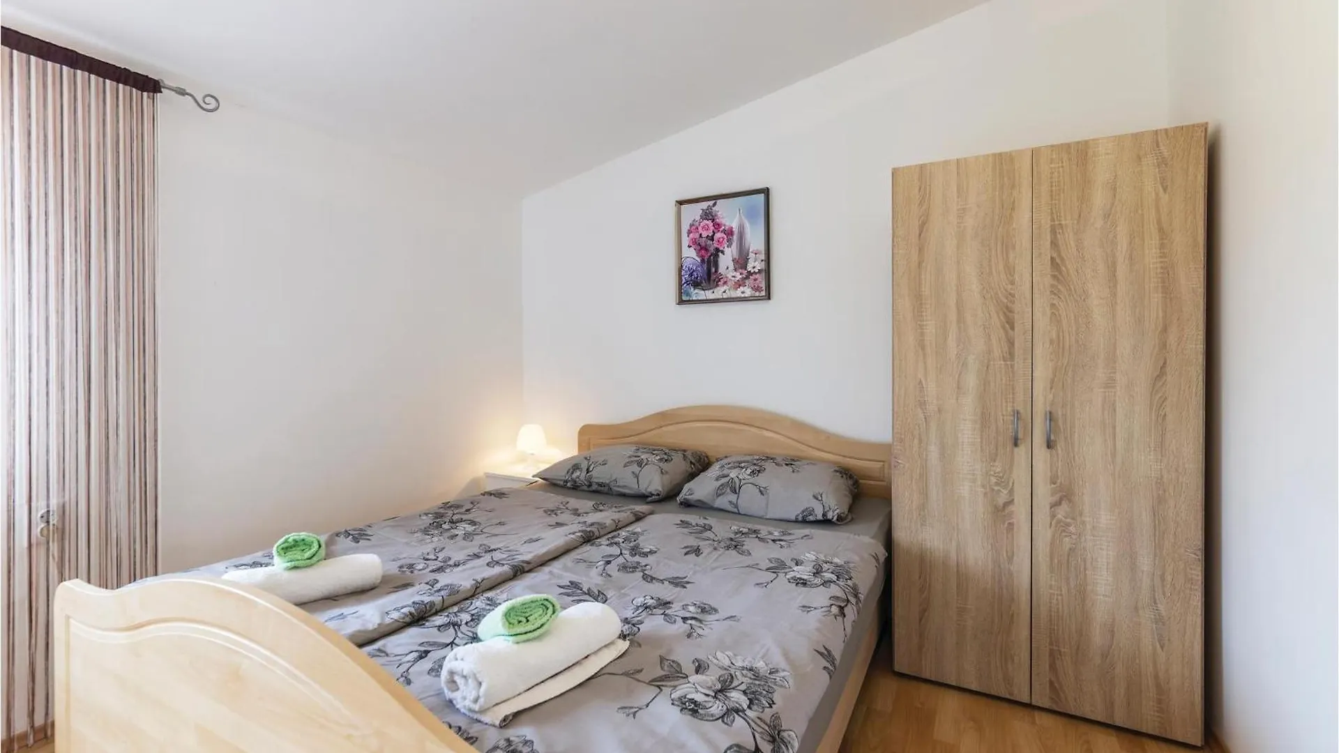 2 Bedroom Cozy Apartment In Vodnjan Croatia