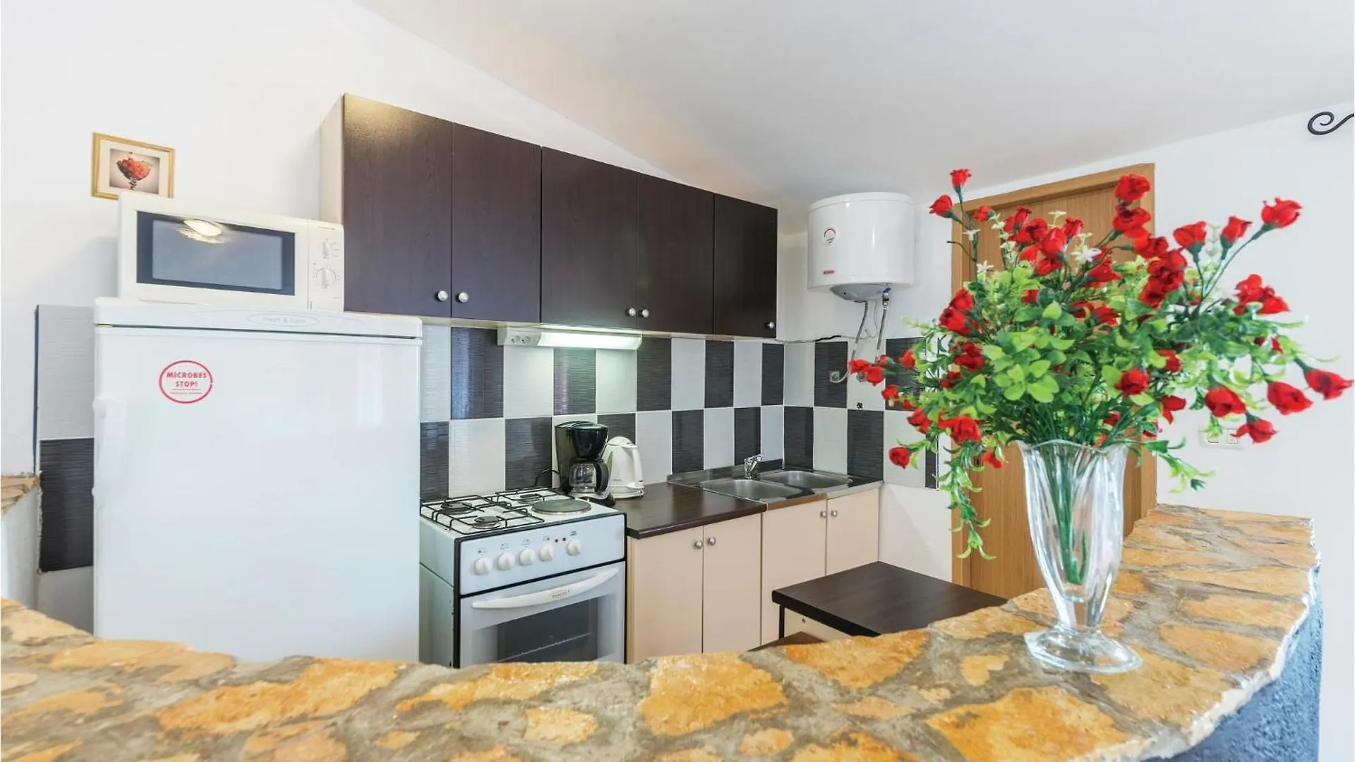 2 Bedroom Cozy Apartment In Vodnjan Croatia